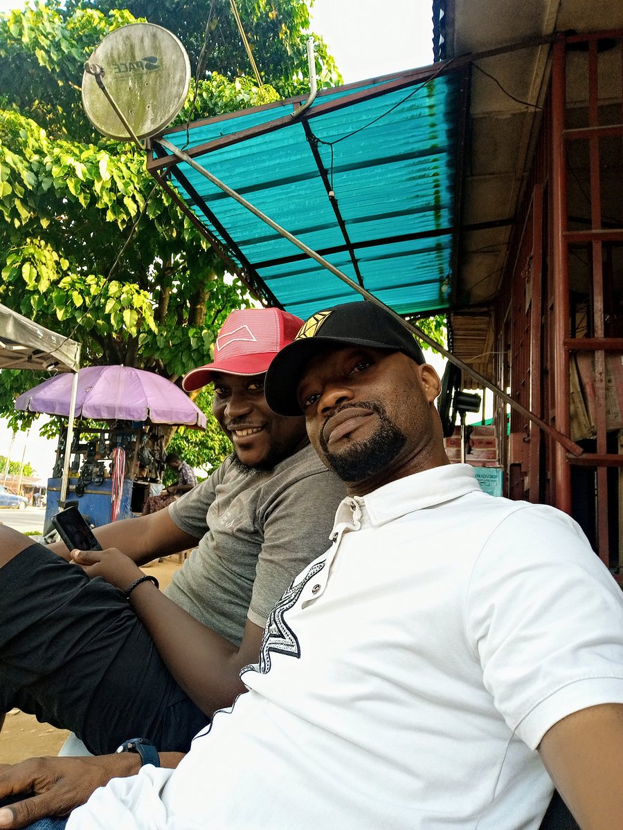 davids_ephraim's tweet photo. Happy new week pal's https://t.co/uEKewQreoa