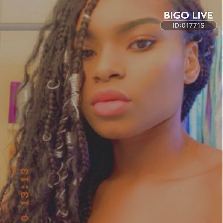PoloME_Ray's tweet photo. Come and see ℝ𝕒𝕙 🦋🏳️‍🌈's LIVE in #BIGOLIVE: Hey hey 🦋   https://t.co/0Jx7Xgpo5U
https://t.co/MHUQeCdPla https://t.co/2PnzHPzvPP