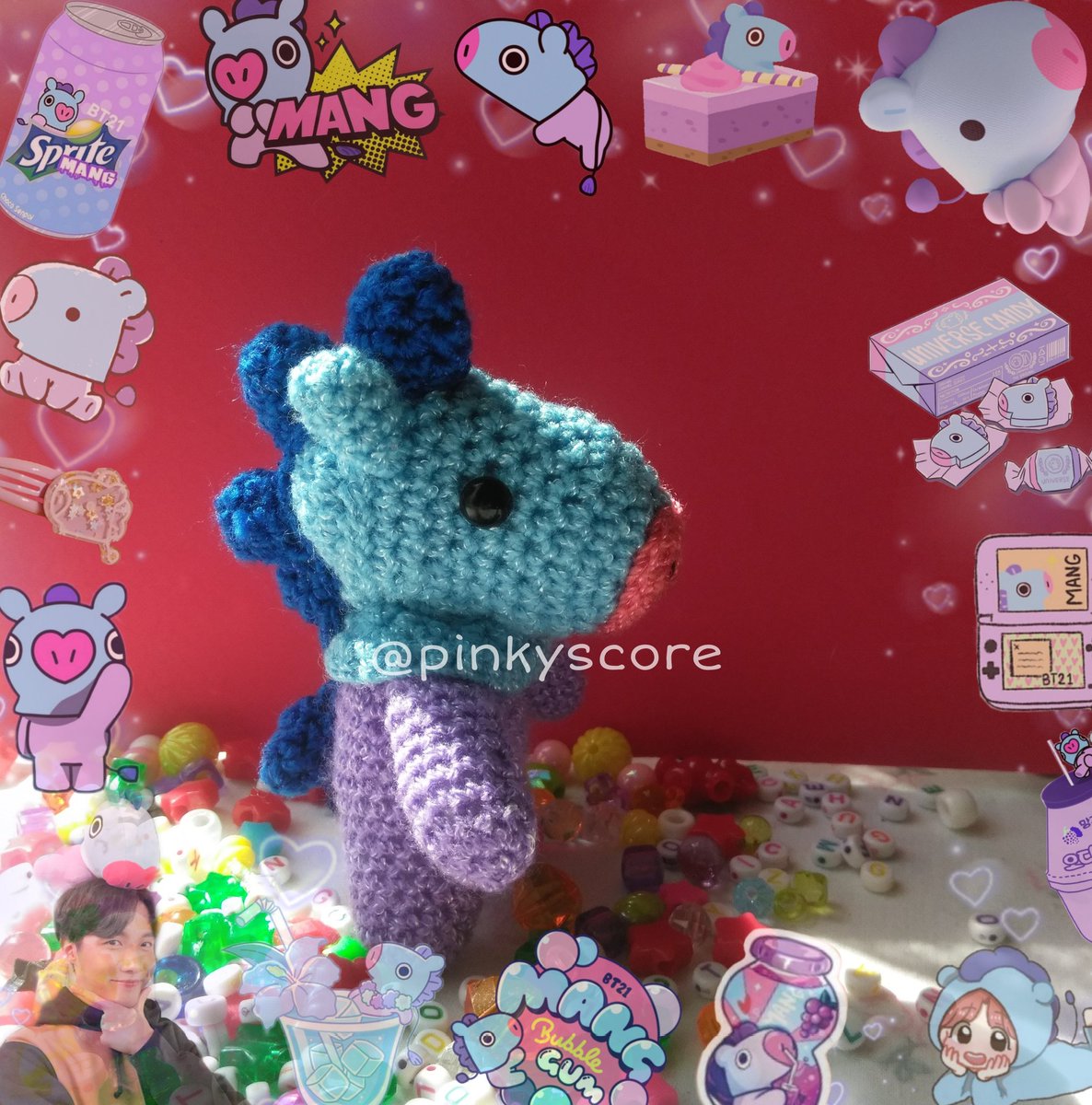 pinkyscore's tweet photo. 🍼'Baby Mang🦄' (100% a mano/12.5cm) + photocard 'Hobi LY Answer☀️' (fanmade)
.
💸$150 + envío (TODA la República)
.
💌ORDENA POR DM💌
.
¡RT!
.
@BTS_twt 💜 https://t.co/h9EKuEVxWz