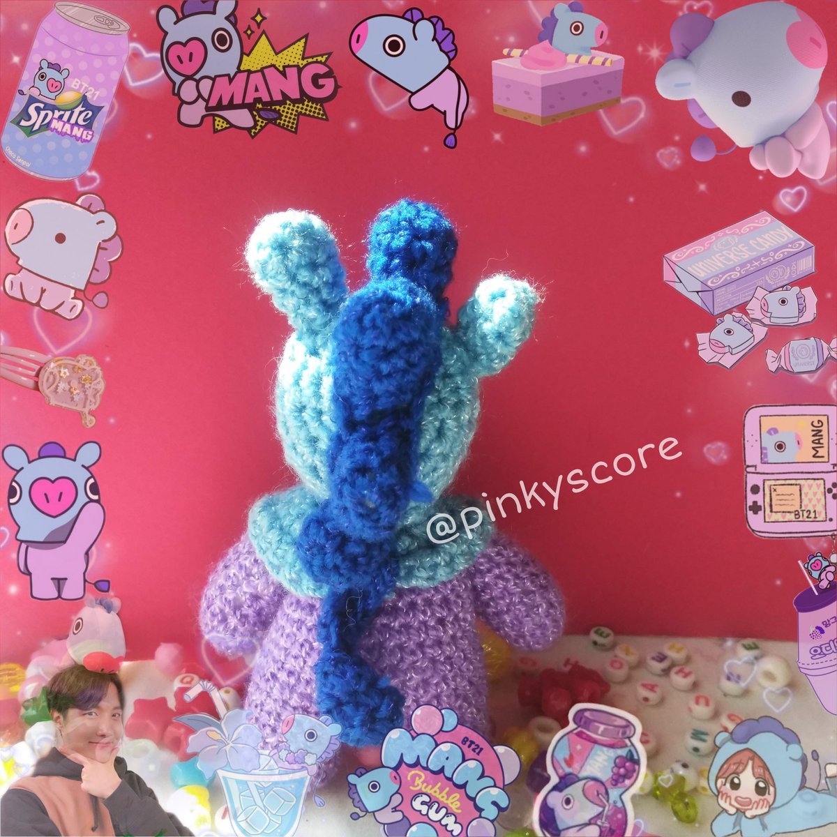 pinkyscore's tweet photo. 🍼'Baby Mang🦄' (100% a mano/12.5cm) + photocard 'Hobi LY Answer☀️' (fanmade)
.
💸$150 + envío (TODA la República)
.
💌ORDENA POR DM💌
.
¡RT!
.
@BTS_twt 💜 https://t.co/h9EKuEVxWz