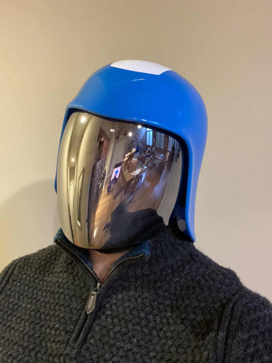 TheFullForce's tweet image. 🐍 This GameStop Cobra Commander helmet is AMAZING!! 🐍

The chrome faceplate is one way glass and it’s so comfortable with the padding inside!! So much cooler in hand....or on head, I should say!!