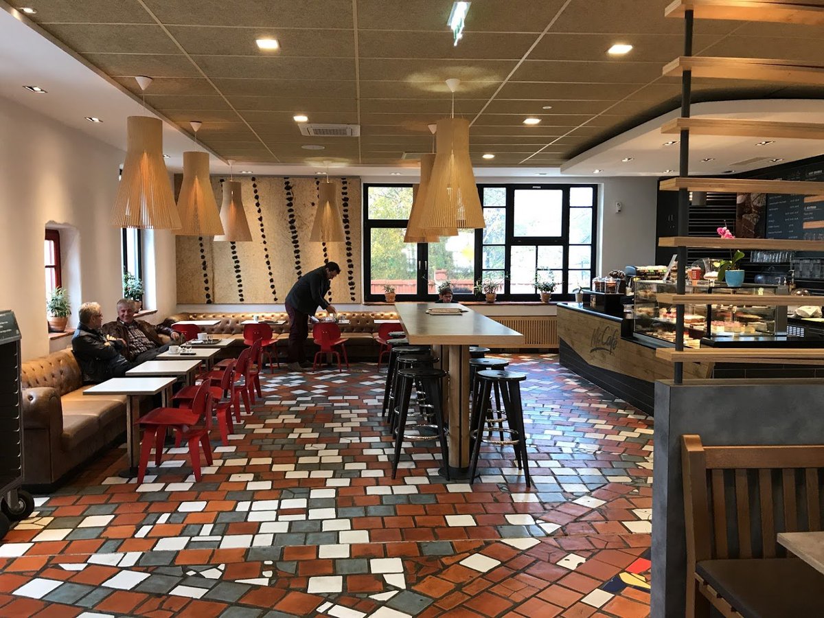 nonstandardmcd's tweet image. this location was designed by notable austrian architect fiedensreich hundertwasser, featuring his signature bold colors and organic forms. he would go on to do a second project for mcdonald's in the form of the ronald mcdonald house in essen, germany (last photo).