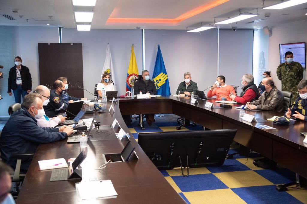 #UnidosPorElArchipiélago | "Hemos adelantado en la <a href="/UNGRD/">UNGRD🇨🇴</a> un Puesto de Mando Unificado para evaluar el impacto que ha tenido sobre nuestro país el huracán #Iota" Presidente <a href="/IvanDuque/">Iván Duque 🇨🇴</a>