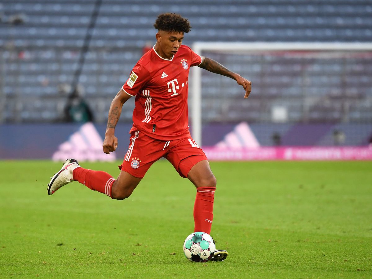 Chris Richards. Bayern, 20 ans, DC // 0 sélection (dans le groupe). Polyvalent en défense, il comble les trous du groupe pro quand il faut (82 minutes jouées cette saison). En parallèle, il est indiscutable avec la réserve en D3.