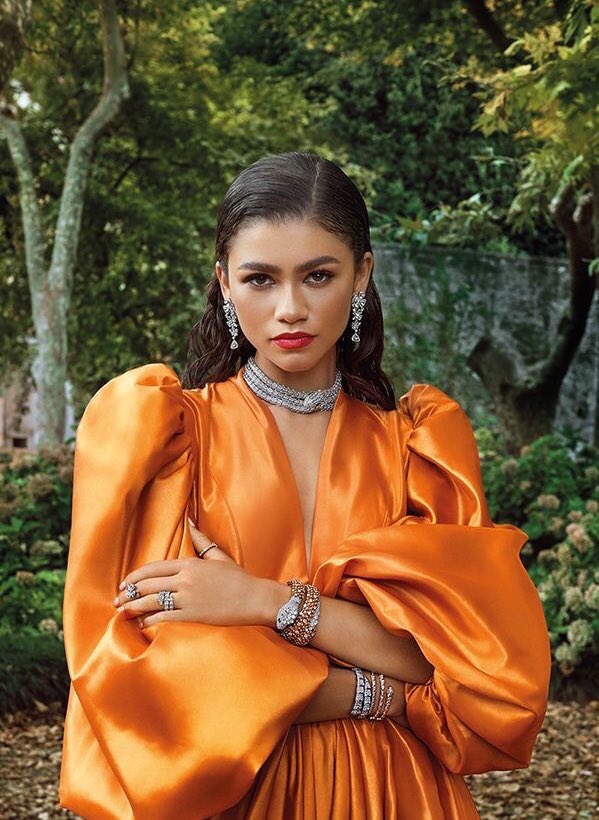 martichlmt's tweet photo. style star of 2020, her majesty: @zendaya 👑💗
#peoplechoiceawards2020
#pcas2020
#thestylestar https://t.co/qEtHJzQZWj