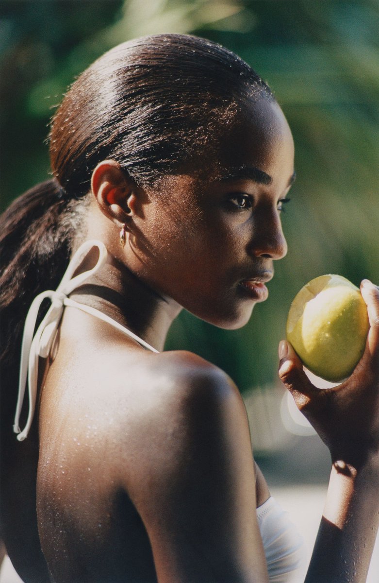 wiissa0's tweet photo. Janica Compte for Fisch Swim, shot by #wiissa, styled by Amanda Musacchia 🍏 full shoot at https://t.co/mXofDzzKDA https://t.co/4afybX6Iks