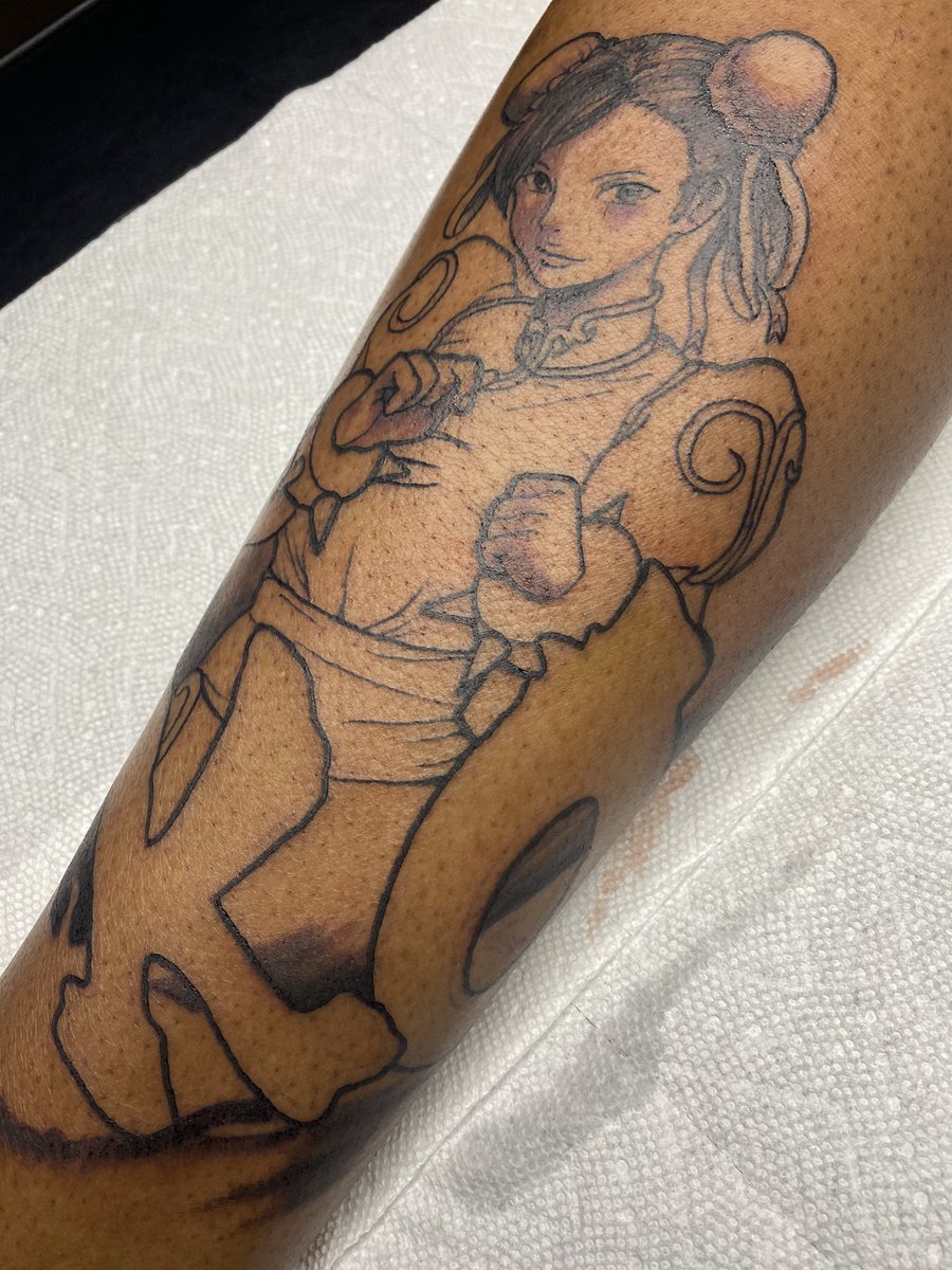 thevon_show's tweet photo. So I’m doing a holiday special could you please do me a favor and retweet it? You could help me find my next client ‼️and if you wanna book inbox me and follow my IG: officialVoninkz https://t.co/cALXB9791Q