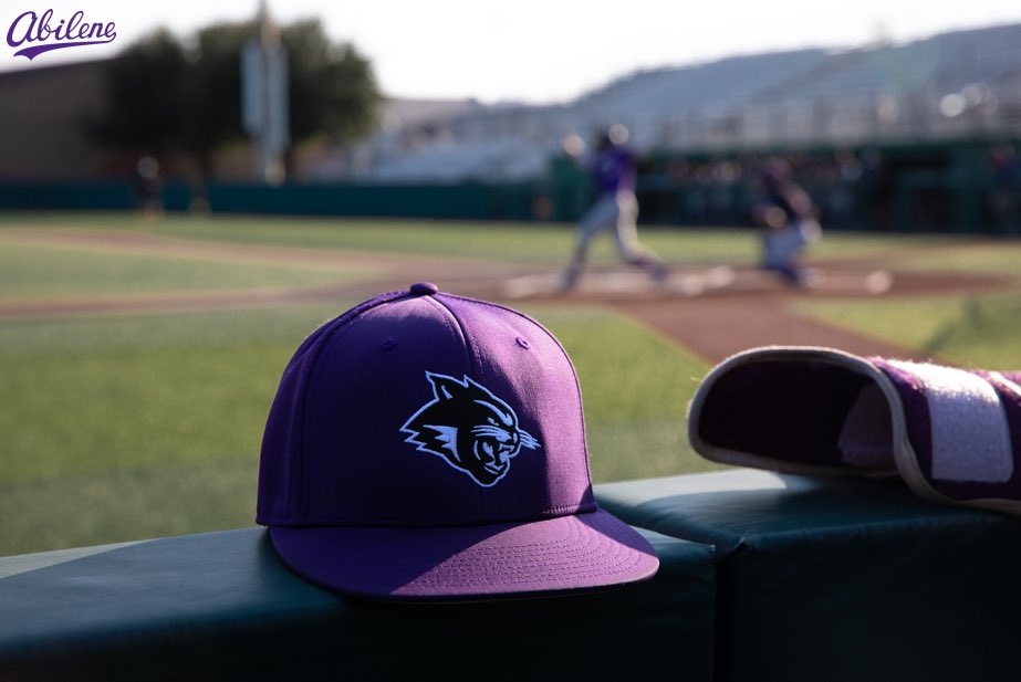 New week, new opportunity.... 

Retweet for a chance to win this 🟣 game hat!