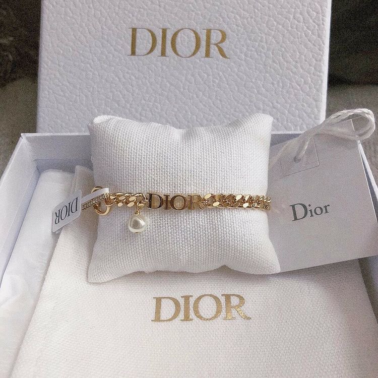 maisonartluxe's tweet photo. https://t.co/XG7BE03RUI