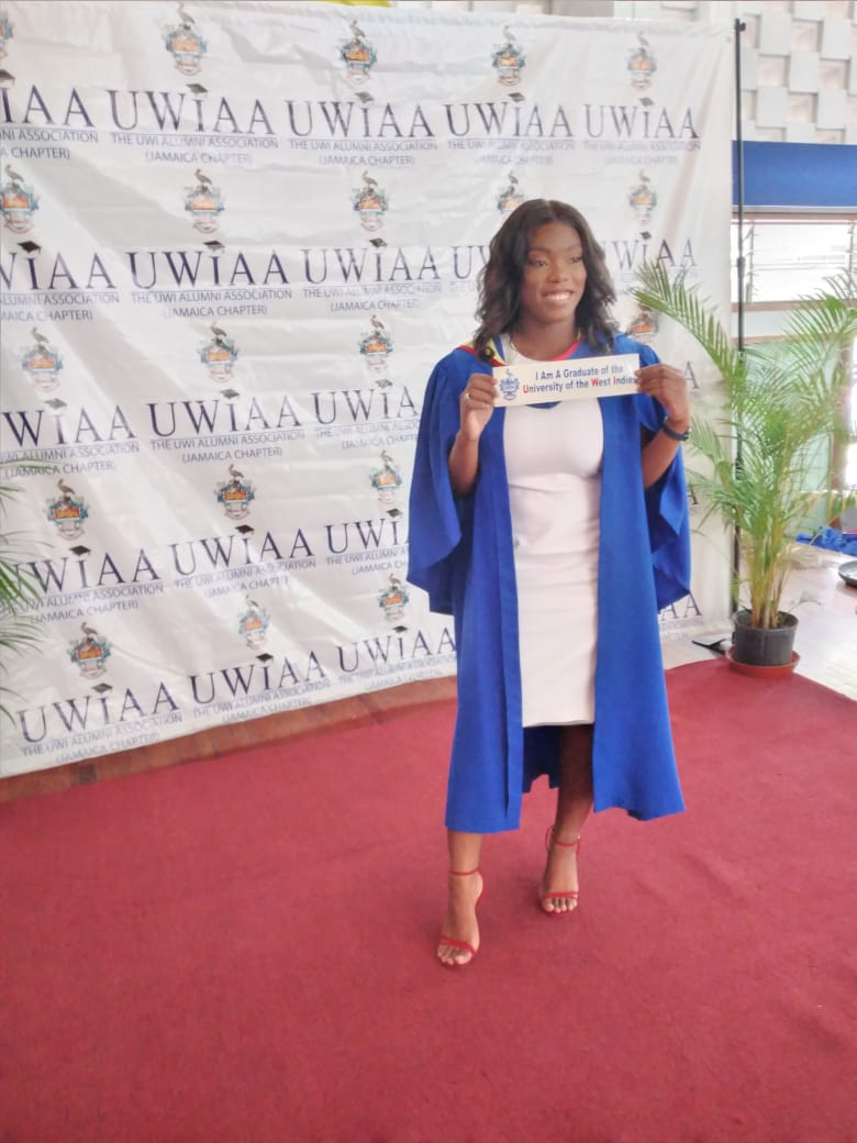 DKLizzle's tweet photo. When I started UWI in 2017, an advanced chem student asked me if I really think I was going to finish in 3 years, and after that first chem mid semester at 7pm (bedtime), I started to believe her. But here I am 3 years later graduating with Honors. GOD IS AWESOME. https://t.co/4qPm9k64vk