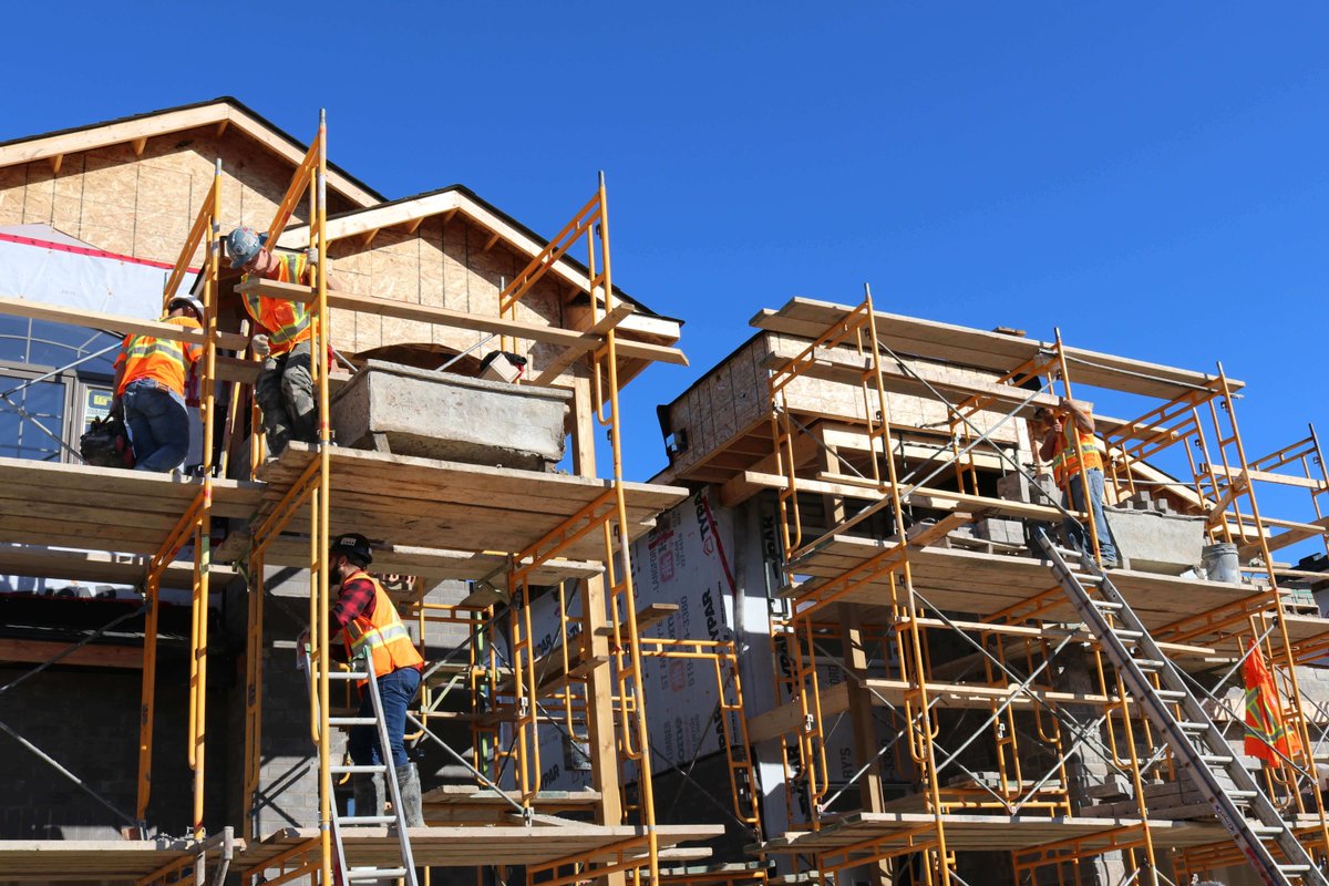 LiUNA1059's tweet photo. Did you know that #Local1059 members help build homes, too? Today's #MemberMonday post features David Fisher & Julio Alfaro at work on a new subdivision just north of Hyde Park in #ldnont. #skilledtrades #constructionlife #liuna #union #liuna1059 #BuildingLondonOnt #webuildthat https://t.co/HpbKcskx18