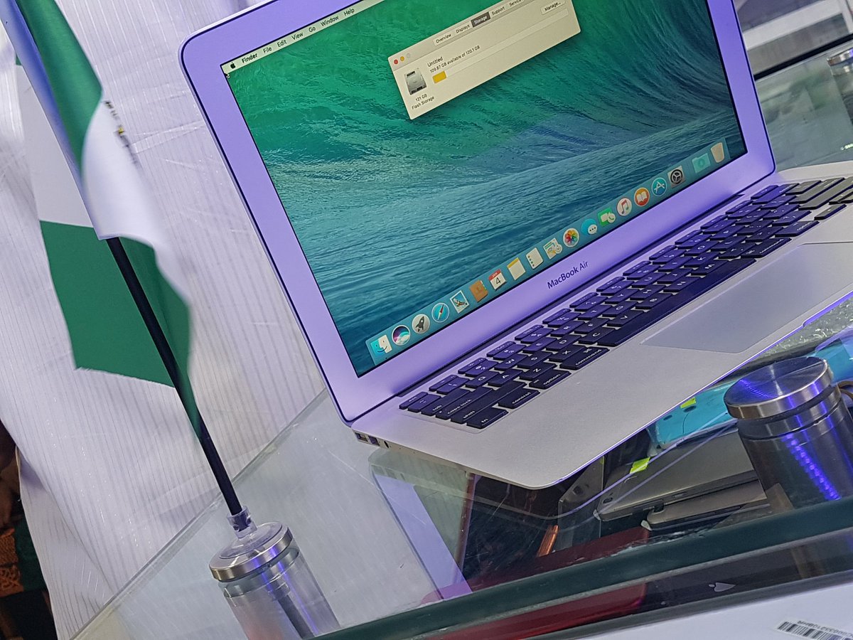 Abdose01's tweet photo. Macbook pro 2013 15inch,
500 HDD,4GB full option
Asking price 165k
Macbook Air 2017 13.3 inch,
250 SSD,4 GB RAM full option 
Asking price 350k
☎️07064228024..
Location:Kaduna nigeria
HmH plaza shop A9 ground floor 
#hustle https://t.co/Qqn8vrI39I