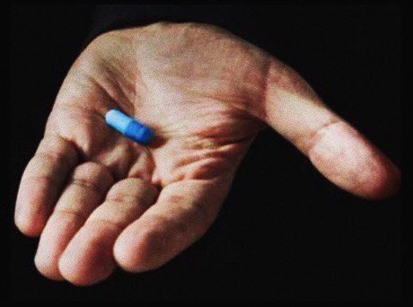 Kulturlesite_'s tweet image. Quelle pilule allez-vous prendre ?

(2015)🔴                          (2016)🔵