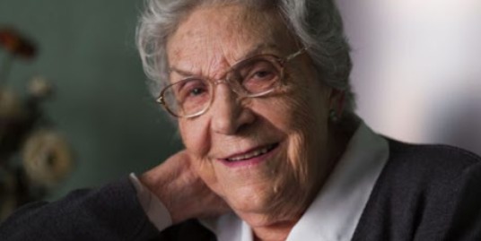 ccooultura's tweet photo. Avui estem de dol. La companya Maria Salvo ens ha deixat després de 100 anys de vida lluitant x la justícia i la llibertat. El nostre més sentit condol. https://t.co/mHNqDhxcPC
