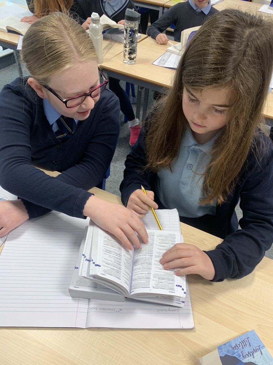 MissOliverStNin's tweet image. Dictionary work in today’s Long Read #taskmap #thetitanicdetectiveagency