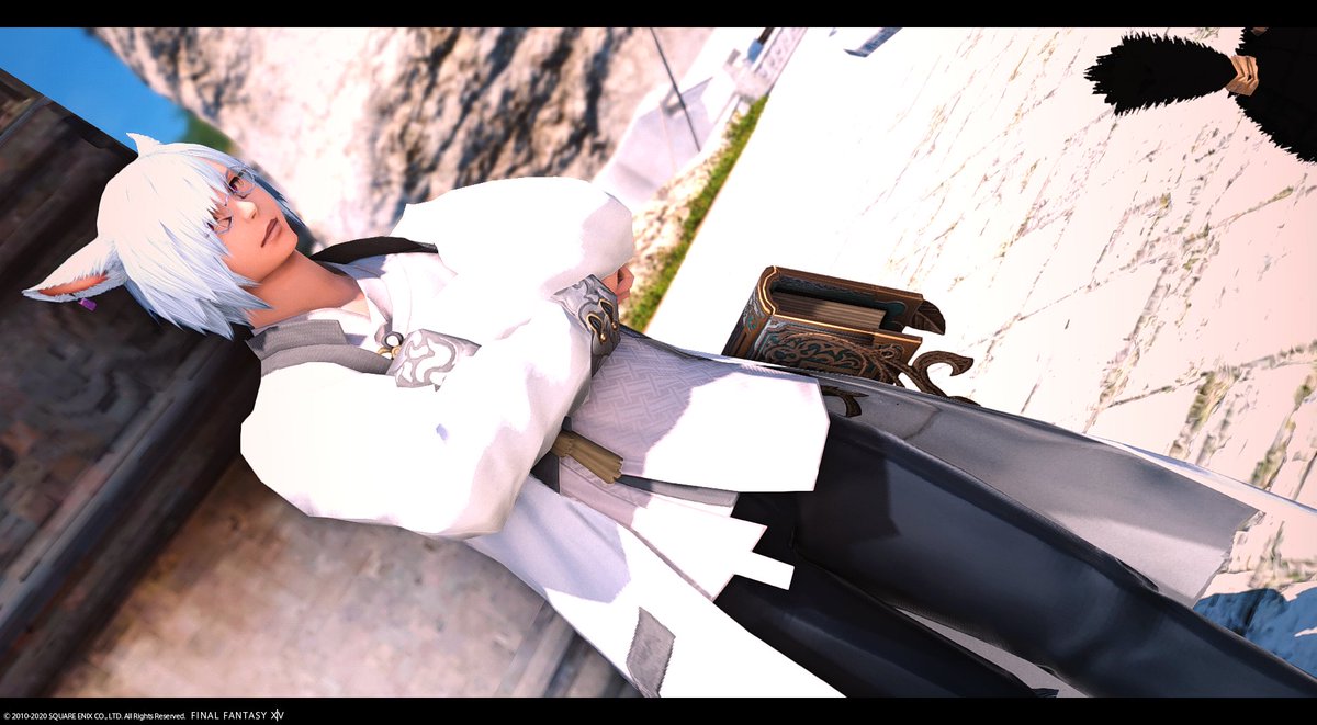 柚 オズ Ridill鯖 おはミコ です 学者ミラプリ探してたら素敵な方いたのでどうかなとおすすめしたら早速着てくれた 嬉しい この髪色に真っ白な白衣風の服が凄く似合ってる 嬉しすぎて一緒に柱に並ばれない ちょっと早起きしたけど朝から元気