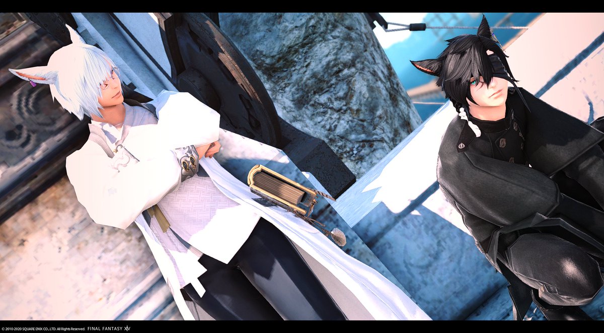 柚 オズ Ridill鯖 おはミコ です 学者ミラプリ探してたら素敵な方いたのでどうかなとおすすめしたら早速着てくれた 嬉しい この髪色に真っ白な白衣風の服が凄く似合ってる 嬉しすぎて一緒に柱に並ばれない ちょっと早起きしたけど朝から元気