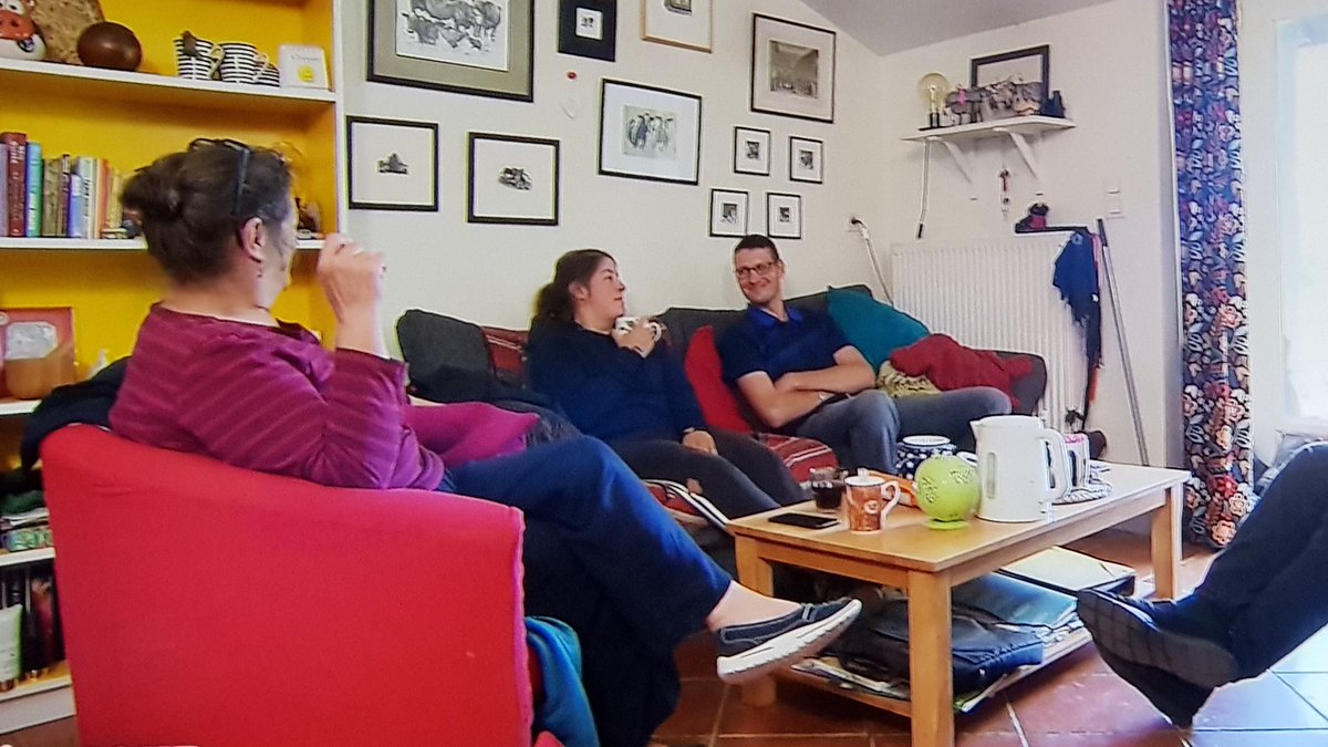 zecailloux's tweet image. " - euh... as Gainsbourg said, i would like to fuck your daughter... please."

#goodDialogue
#adp #adp2020