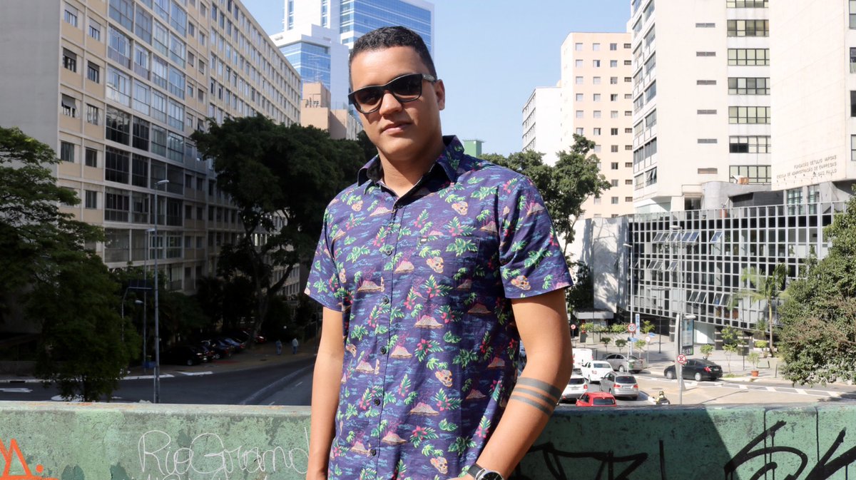 veltraoficial's tweet photo. 2/4

Júnior Lima

#Veltra #VeltraOficial #BandaVeltra #GoVeltra #SãoPaulo #BandaSp #AvPaulista #Music https://t.co/fjwRO5Iufg