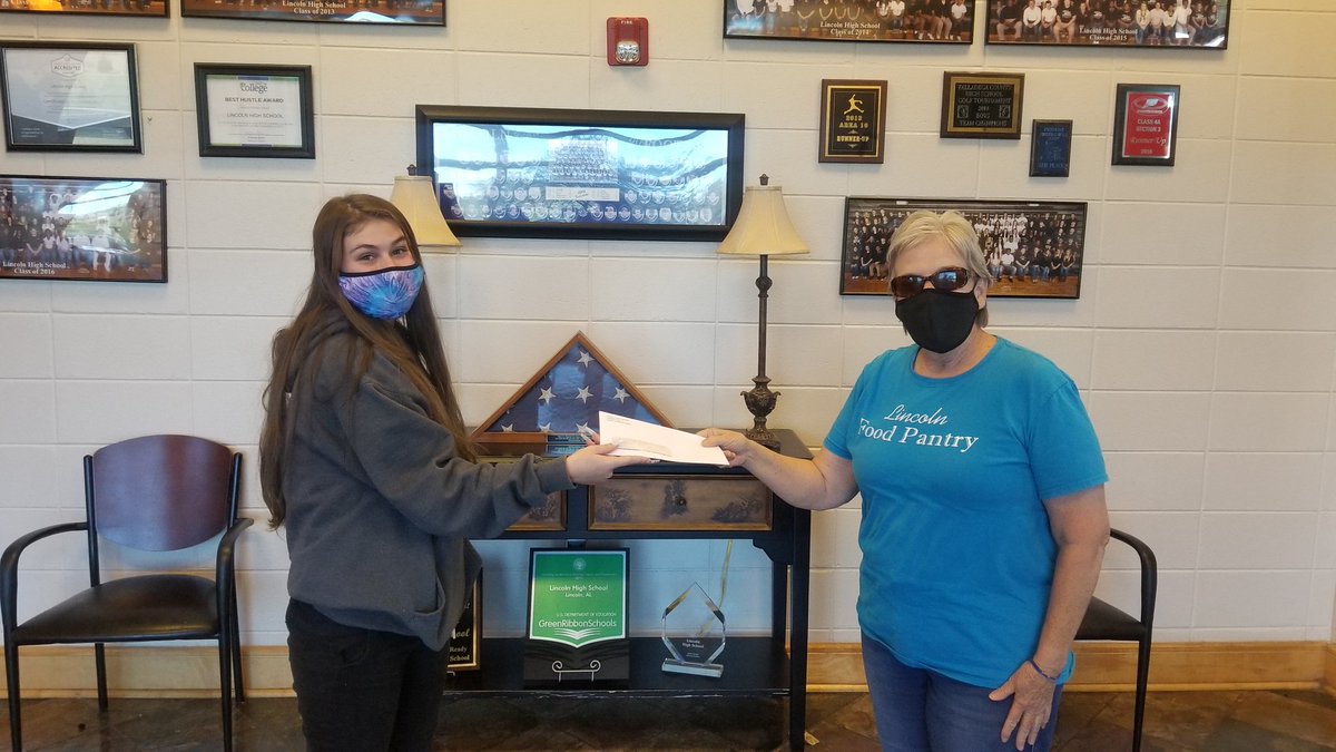 North Talladega County Construction (@buildalabama) on Twitter photo Skills USA building construction was able to donate 25 Thanksgiving meal boxes to the Lincoln Food Pantry! <a href="/tcboecareertech/">@tcboecareertech</a> Skills USA building construction was able to donate 25 Thanksgiving meal boxes to the Lincoln Food Pantry! <a href="/tcboecareertech/">@tcboecareertech</a>