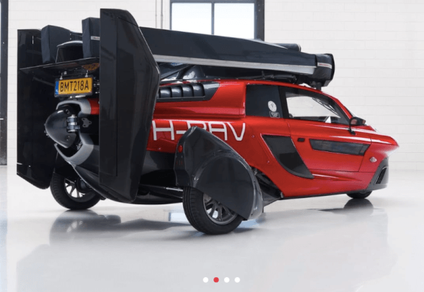 Vliegende auto (3) - debicker.eu/vliegende-auto…