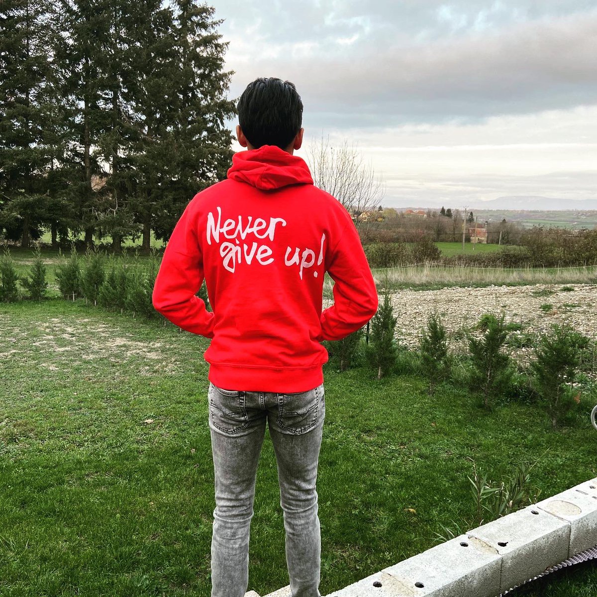 VisionOnline3's tweet photo. Le prototype en rouge ! 

Une fois le produit final réalisé, il sera disponible en édition limité ! https://t.co/772ysyPq2l