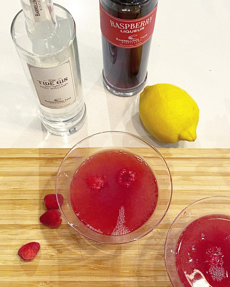 BarrellingTide's tweet photo. NEW COCKTAIL!!!
Tide Raspberry Beret
Ingredients on our Facebook page!
📸: @fishersseeds
Buy Online for Canada Wide Shipping or Local Delivery! Link in Bio.
#BarrellingTide #Cocktails #NovaScotia #TideGin #Gin #drinks #mixology #bar #happyhour #bartender #craftcocktails https://t.co/wA2xk6uQnB