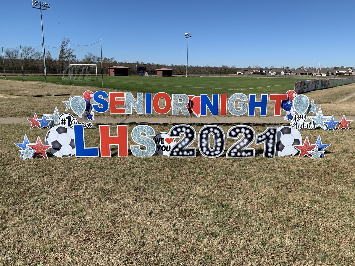 LHSPatsSoccer's tweet photo. Don’t forget tomorrow night is senior night for Lewisburg soccer. Seniors will be announced between games at approximately 6:30. Your Patriots will face Lake Cormorant. Girls kickoff at 5:00 and guys will start 10 minutes after senior festivities.

#AttitudeOfGratitude
#Overcome https://t.co/SUE4woUidk