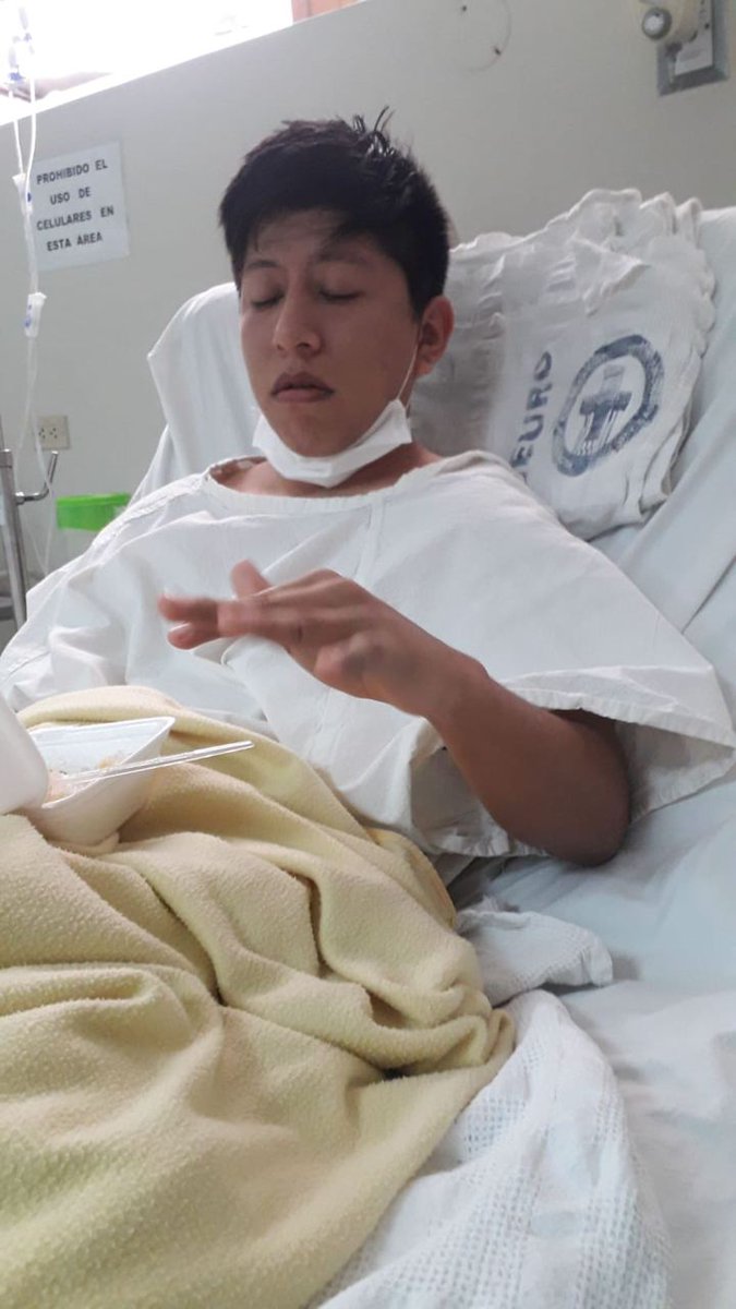 plexippus017's tweet photo. Chicos necesito me ayuden a compartir esta información, Es de Lucio Ricardo Suárez valle  había estado como desaparecido, ya Apareció pero está grave de salud, nos escribe una persona cercana a la familia y están necesitando apoyo para que se pueda atender 967383533. https://t.co/GtOjU0snFB