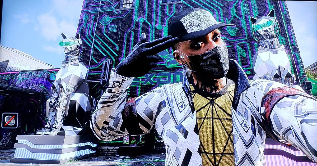 justsomeguytn's tweet photo. @KelseyEllison look what I found in the new video game I bought. https://t.co/XVQOgrk7RZ