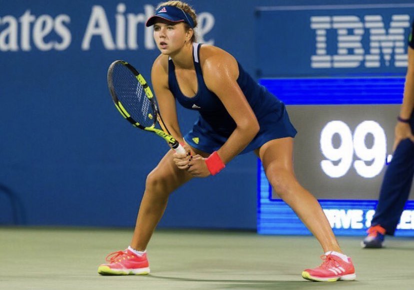 JulesElbaba's tweet photo. 🚨NEW EPISODE of Jules on the Hustle with 🇺🇸 pro tennis player @kaylaeday ! 🎾 

PEEP THE POD🎙:
https://t.co/5ey1wcbmk1 https://t.co/e3sV3PGBZy