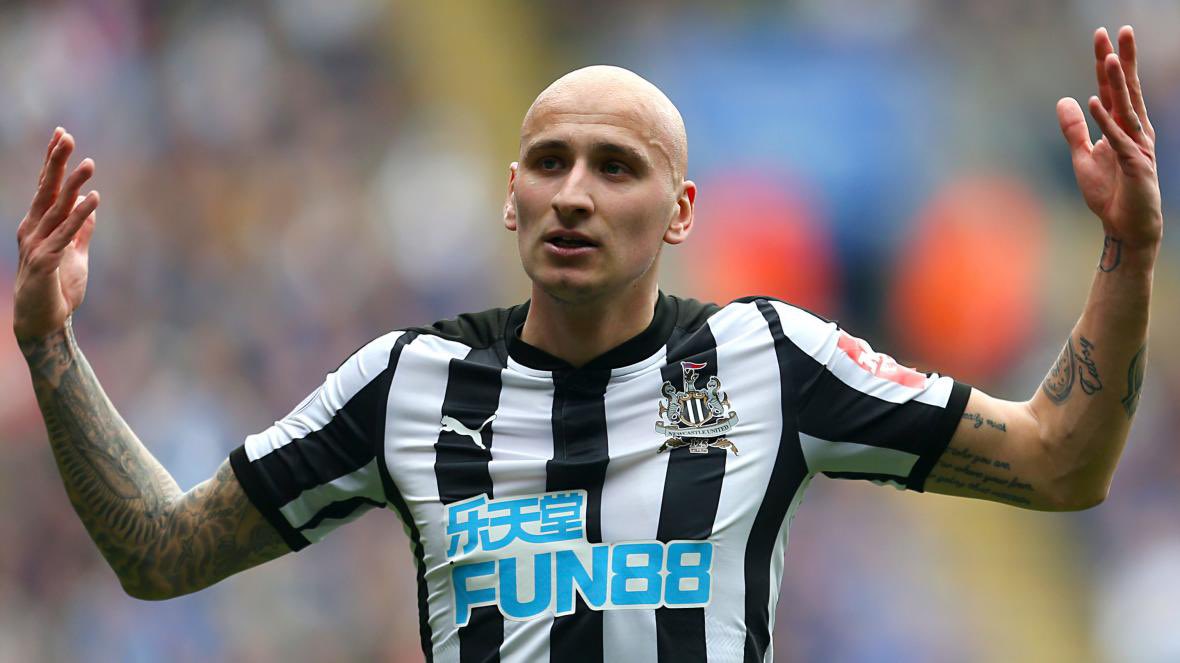 jonjolad1's tweet photo. @caoimhin_holmes @holden107 @FabrizioRomano https://t.co/sJIwYknZh6
