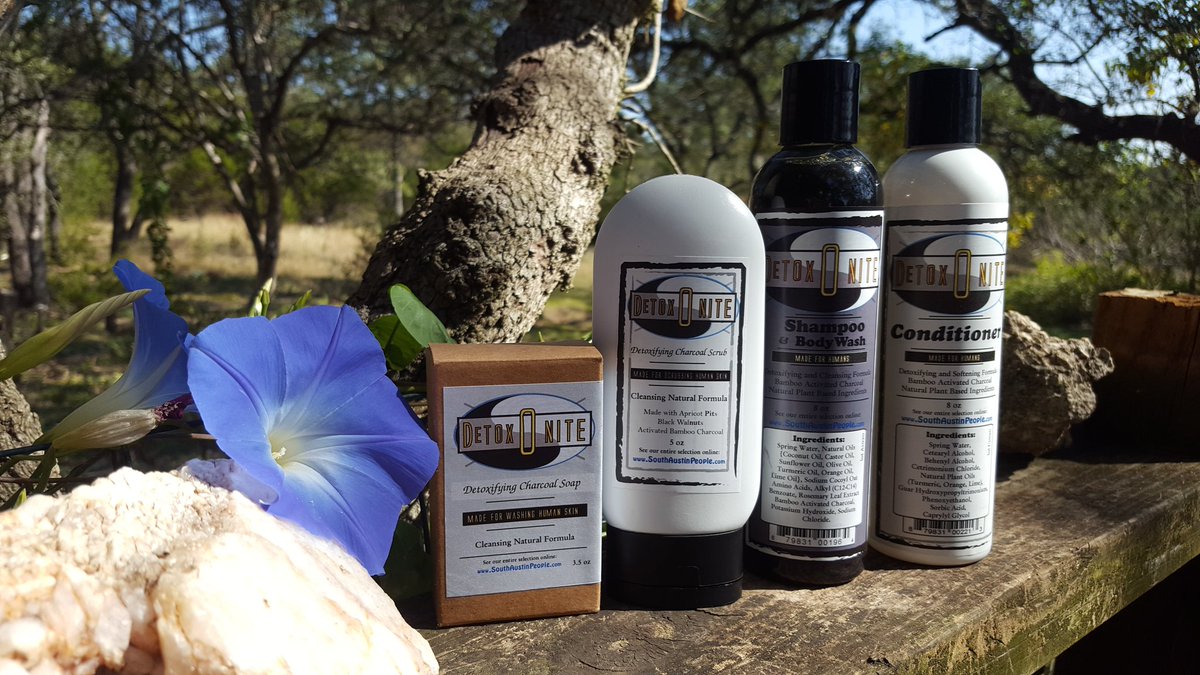 KittyCAbyss's tweet photo. #NaturalSkincare #naturalsoap #naturalshampoo #plantbased #skincare #botanicalsoap https://t.co/rf9kfvZTH4 https://t.co/4oXsD1ECcW