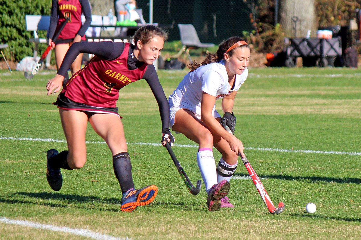 CMCSports's tweet photo. VIDEO: Middle puts aside shaky start to get 4-1 playoff victory
https://t.co/gIz3tw452z
#CoastSports
@MTHSAthletics1 @MiddleFHockey @gerhard_dale https://t.co/AVwWFqX0nq