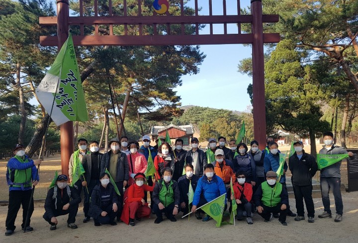 kmg813's tweet photo. 걸어서평화만들기,경춘선숲길 걷기
https://t.co/xRgl3kvsKv https://t.co/xKpyV83B4a