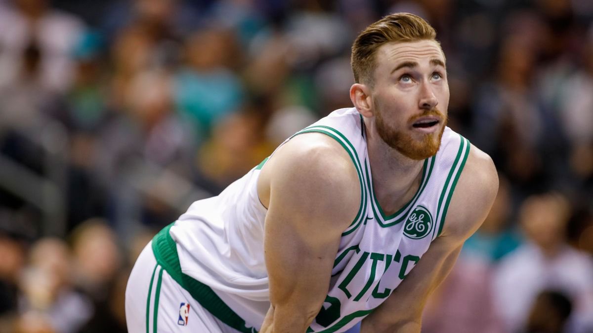 TheDunkCentral's tweet photo. Gordon Hayward is reportedly undecided on picking up his $34.1M player option, per @Murf56 

"All I can say is that a lot of people want him." https://t.co/Ok7mb2TbiN