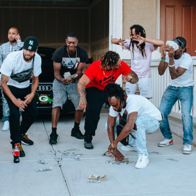 FlyNiggaMVMT's tweet photo. #NewProfilePic https://t.co/KjTck9liAF