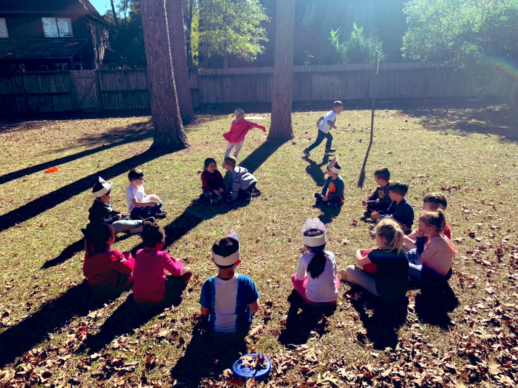 MrsPierceKinder's tweet photo. This week we are focusing on gratitude, and today I am grateful for my sweet students! Our day started with building (and playing in) a giant leaf pile together, and ended with a student-led game of duck, duck, goose. #HumbleISDjoy @HumbleISD_DWE https://t.co/JkDFkNUZfh