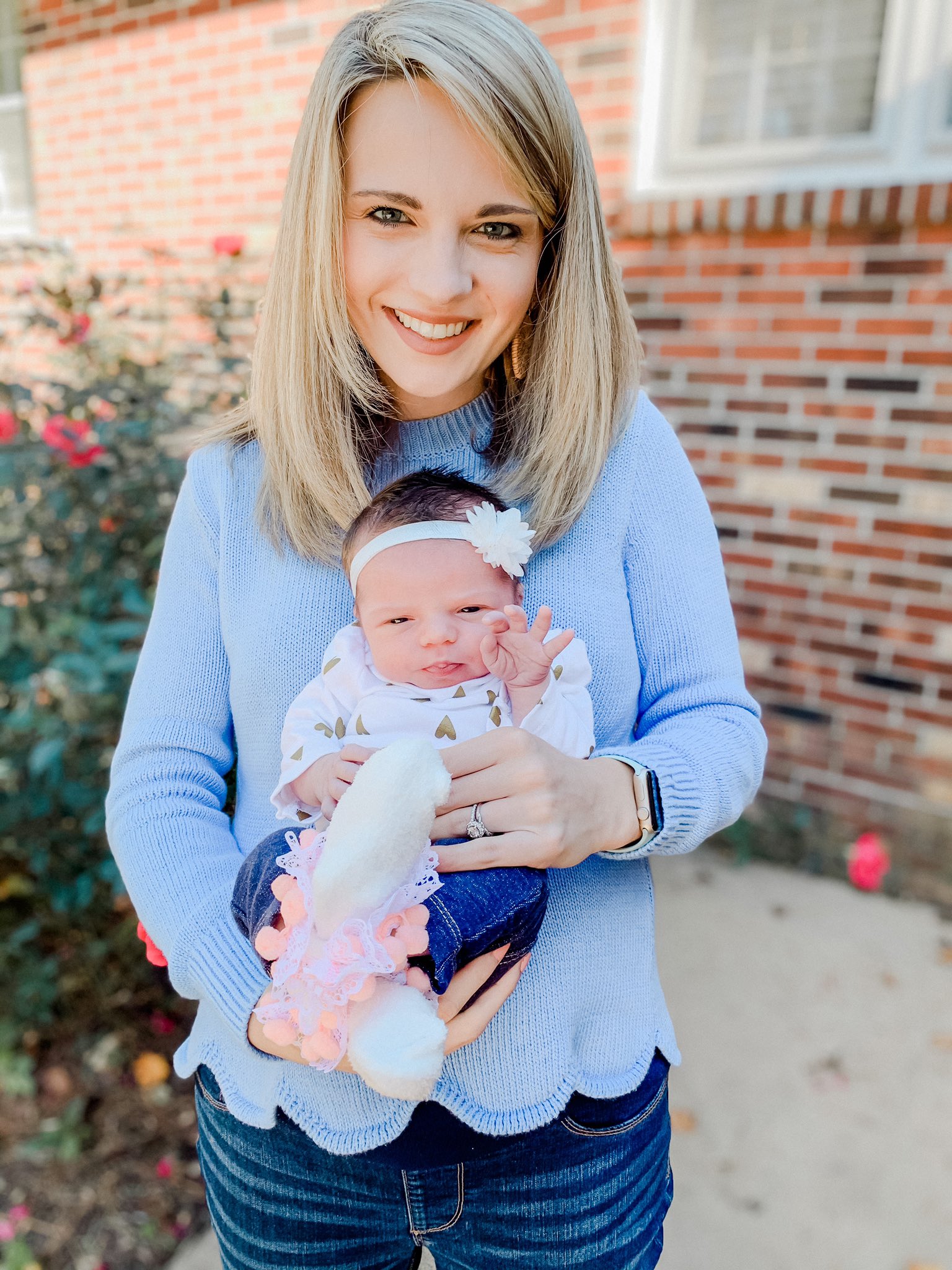 Casey Lehecka On Twitter Katiecolletttv Lol Once She Can Keep Her Eyes Open Enough She Ll Be Ready Twitter