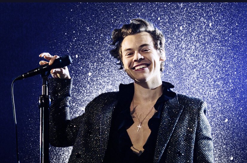 May Harry & Louis always be treated with kindness. TPWK. A larry threadMaybe we can find a place to feel goodAnd we can treat people with kindnessFind a place to feel good I've got a good feelingI'm just takin' it all inFloating up and dreamin'Droppin' into the deep end