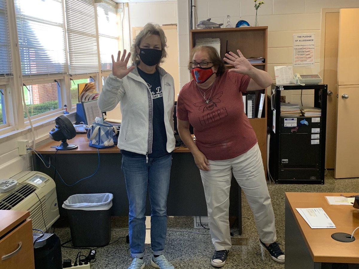 cwcrozier's tweet photo. I met with Chris Bonner principal at Jackson Davis Elementary ⁦@HenricoSchools⁩. Eileen and Karen in the office make me feel as if I’ve been a part of the school for years. Friendly office staff is important! https://t.co/z8T7O5QCxC
