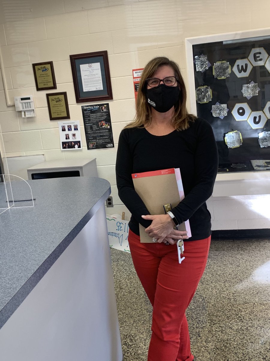 cwcrozier's tweet photo. I met with Chris Bonner principal at Jackson Davis Elementary ⁦@HenricoSchools⁩. Eileen and Karen in the office make me feel as if I’ve been a part of the school for years. Friendly office staff is important! https://t.co/z8T7O5QCxC