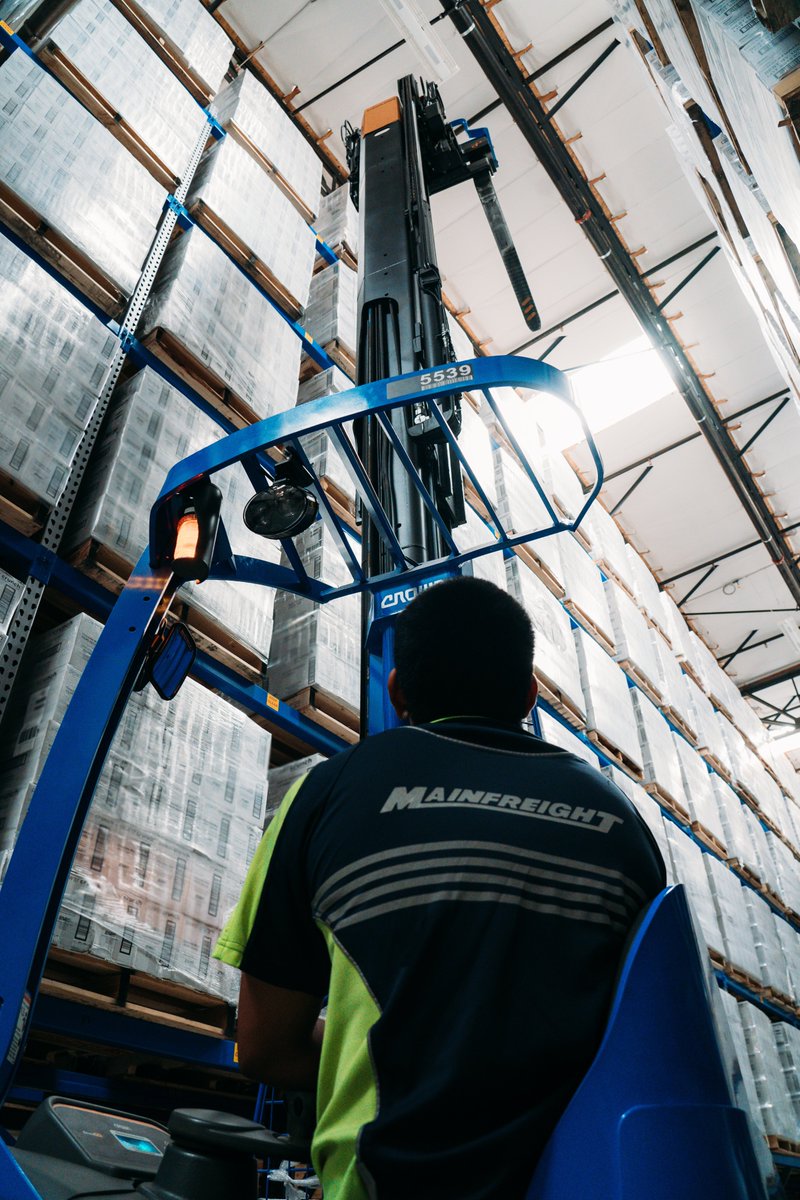 MF_Americas's tweet photo. The holiday season is approaching! As global supply chains are enduring pressure and turmoil, our Team in the Americas has found effective solutions to support record throughput levels in our warehouses.

#3PL #fulfillment #warehousing https://t.co/g5jszmw7Hj
