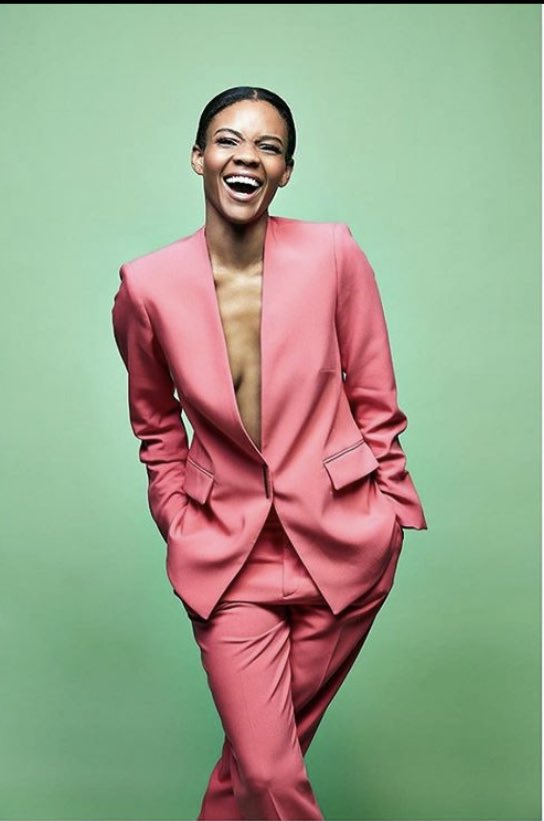 EVERSINCEXHABIT's tweet photo. Candance, where are you dresses??!?!?! Suits are for MEN. BrInG bAcK FeMiNinE wOmEn https://t.co/qj2ufr645A