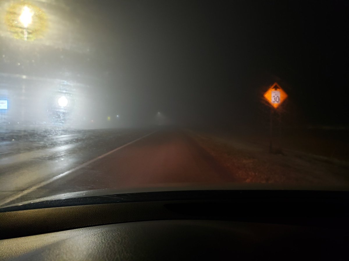 MnGreater's tweet photo. Visibility is less than a 1/4 mile in areas throughout the state.p
Slow down, buckle up and watch https://t.co/rgUvZcGysi for the most up-to-date road conditions in your area. Slick spots will be developing likely throughout the night.
#mnwx #mnroads #511mn https://t.co/SMYzj3K8J1