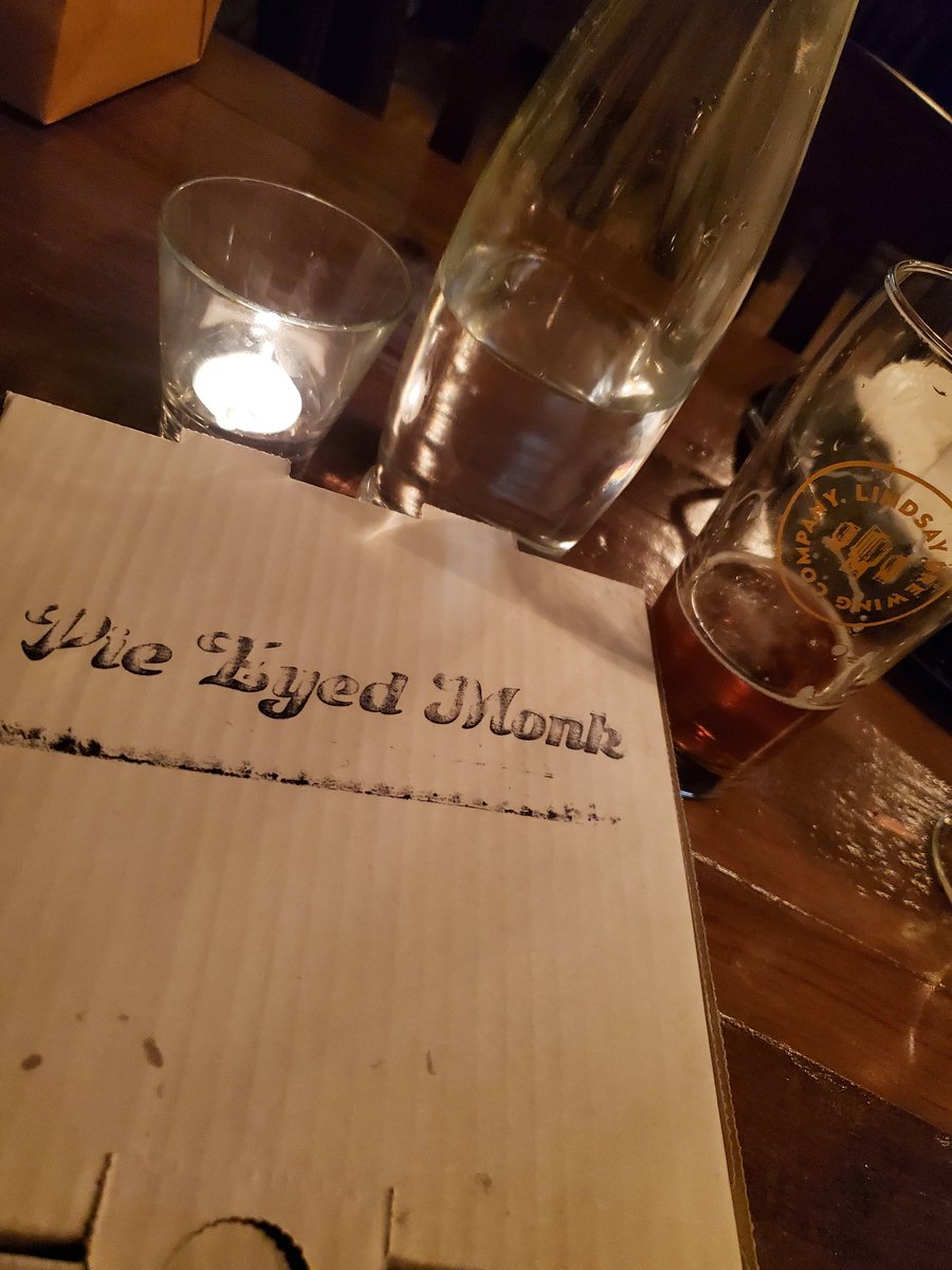 Jennay_55's tweet photo. @PieEyedMonk You NEVER disappoint. #beststaffever #repeatcustomer #kawarthalakes #wecomeforthepizza https://t.co/VGxtCvY24Z