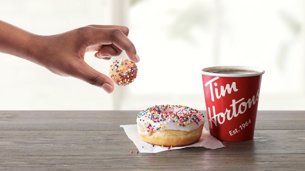 Tim Hortons: Toronto Maple Leafs Donut by thatonesmurfX103-9 on