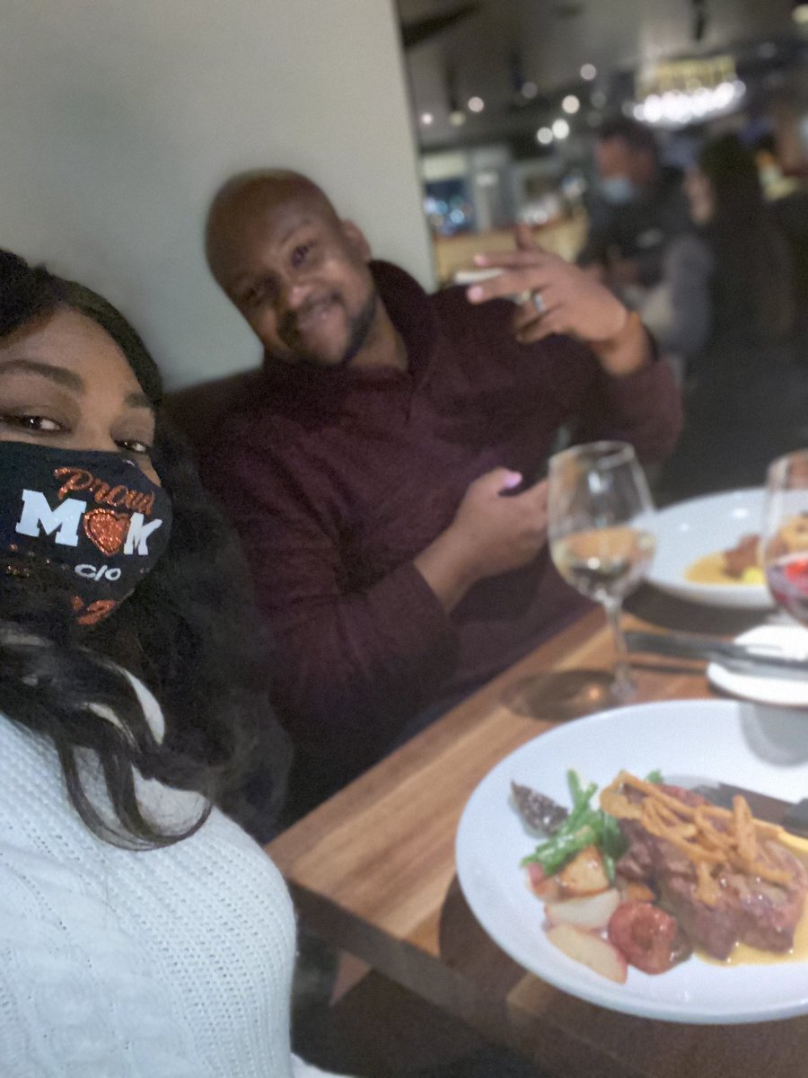 Kanisha721's tweet photo. Date night with the Hubby @gtjr28 ! Thank you for an amazing Kid Free Dinner! #TheThomas’s #Andiamos #love https://t.co/FZm2Ar166G