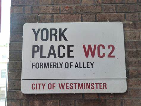 ... George Street, Villiers Street, Duke Street, Buckingham Street and York Place. Best of all used to be Of Alley (Duke OF Buckingham...). Sadly during the C20th this was subsumed by York Place though the history is still recorded on the street sign just near Charing Cross