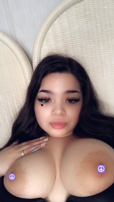 LIKE &amp; RETWEET FOR A CHANCE TO WIN 3 FREE NUDES AND 1 FREE VIDEO!!! PICKING WINNERS WHEN I GET 15 LIKES<a href="/tag/sexy"class="tags"><span>#sexy</span></a><a href="/tag/homemade"class="tags"><span>#homemade</span></a><a href="/tag/snapchat"class="tags"><span>#snapchat</span></a><a href="/tag/sex"class="tags"><span>#sex</span></a><a href="/tag/twerk"class="tags"><span>#twerk</span></a><a href="/tag/teen"class="tags"><span>#teen</span></a><a href="/tag/porn"class="tags"><span>#porn</span></a>